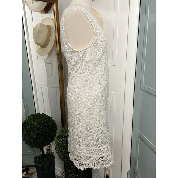 White House Black Market WHBM Sleeves Dress Size 4 White Crochet Mini - Picture 3 of 8